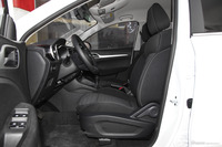 2017款名爵ZS 1.5L手动舒适版 