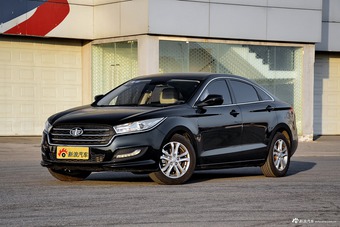 2016款奔腾B50 1.6L自动豪华型图片