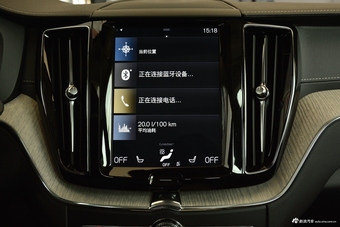 2019款沃尔沃XC60新能源2.0T自动T8 E驱混动智尊豪华版