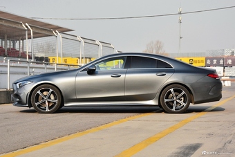 2018款奔驰CLS级2.0T自动300 豪华型