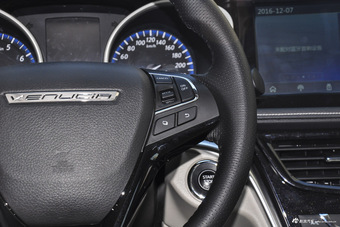 2017款启辰T90 2.0L手动智尚版