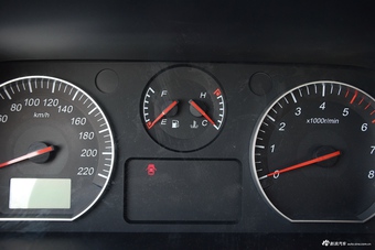 2017款金杯新快运2.0L手动标准型