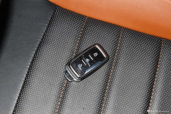 2017款开瑞K60 1.5L 手动旗舰型