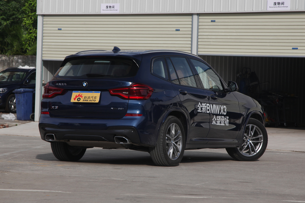 2018款宝马X3 xDrive30i 尊享型 M运动套装