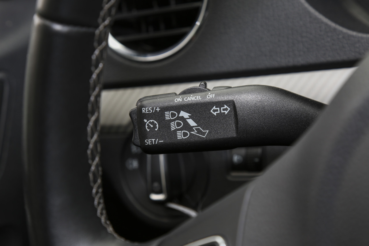 2015款捷达1.6L自动豪华型 闪光银