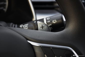 2017款哈弗H6 换代1.3T自动两驱时尚型蓝标