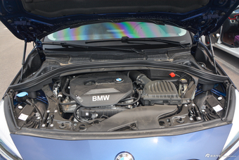 2018款宝马2系旅行车218i 1.5T自动尊享型运动套装