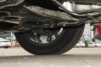  2017款景逸X6 乐享系列1.5T手动豪华型