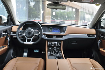 2017款众泰T600 Coupe 1.8T自动尊享型图片