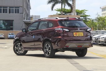 2018款启辰T70 2.0L自动睿享版