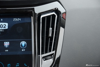 2017款海马S7 1.8T自动领先版