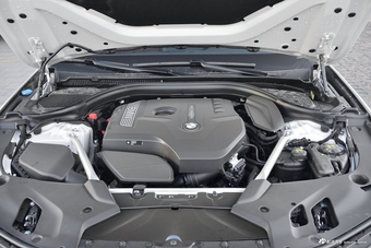 2019款宝马5系2.0T自动530Li 尊享型M运动套装