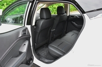 18款比亚迪元EV360 智联创酷型