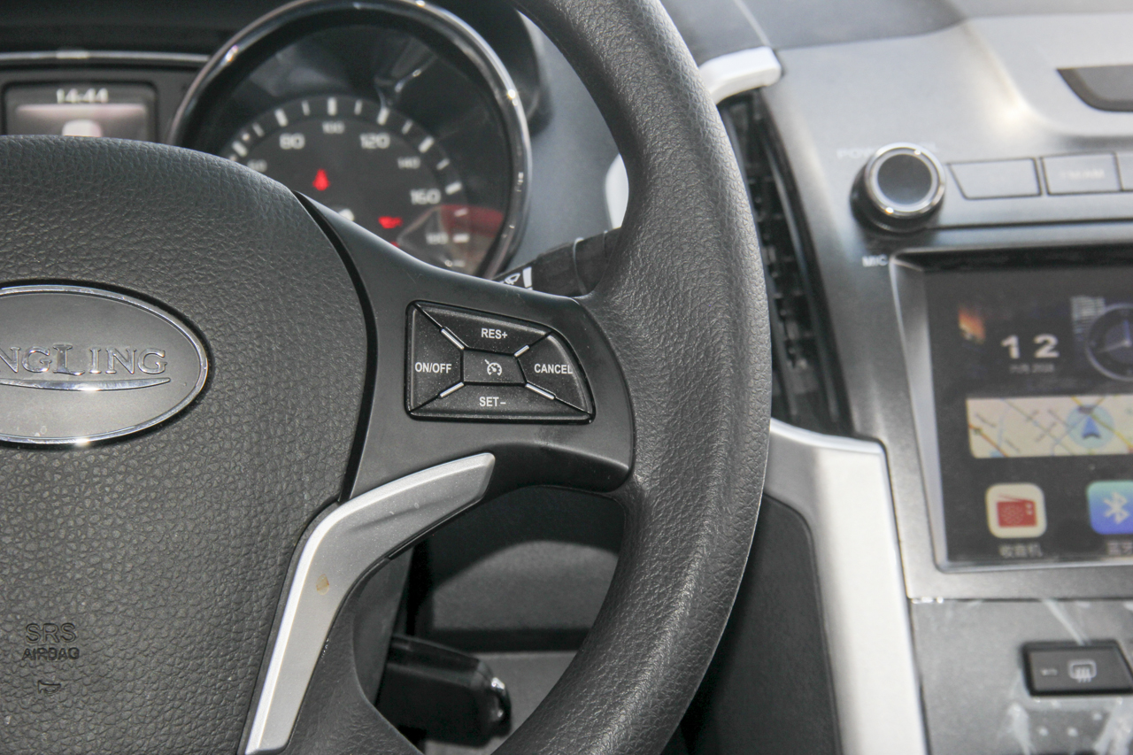 2018款庆铃TAGA 3.0T手动四驱豪华版