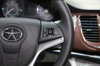 2016款瑞风M5 1.9T手动柴油商务版