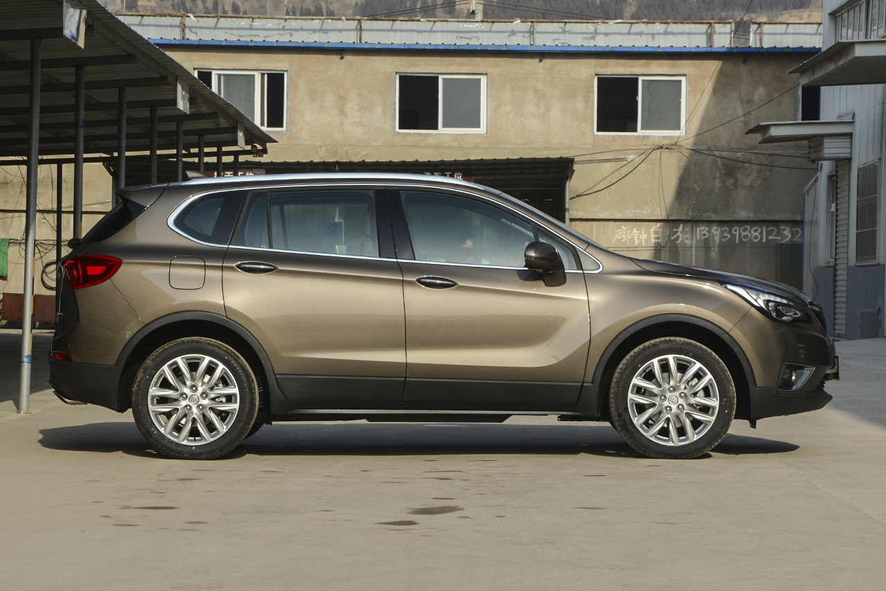 2018款昂科威2.0T自动四驱精英型28T