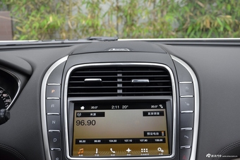 2018款林肯MKC 2.0T自动四驱尊雅版