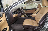 2016款雷克萨斯GS 2.5L自动300h领先版