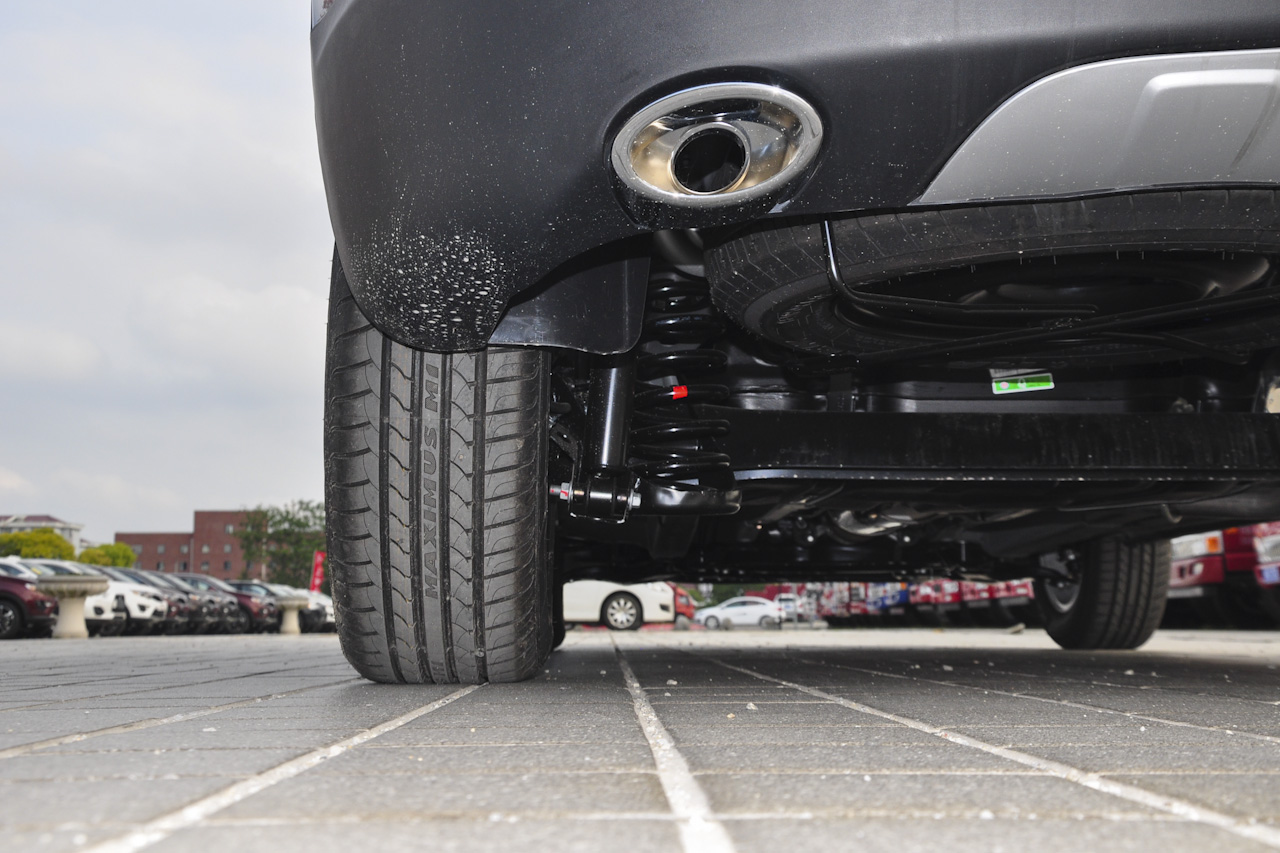 2016款大迈X5 1.5T手动豪华7座型 国五 慕尼黑