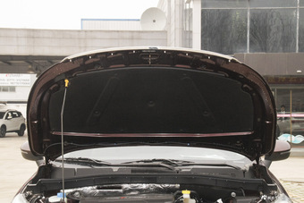 2015款传祺GS4 1.3T手动200T精英版