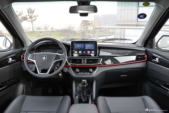 2017款伽途im8 1.5L手动智炫型