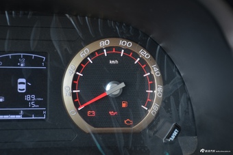 2017款菱智M5 1.6L手动舒适型