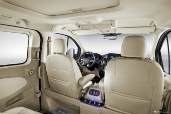 2017款途睿欧商务舱