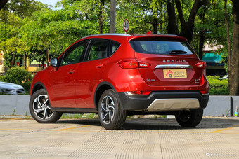 2017款风神AX5 1.4T手动趣尚型