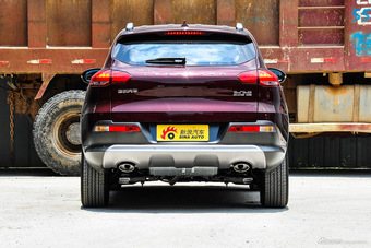 2016款猎豹CS10 2.0T自动豪华型 拉萨红