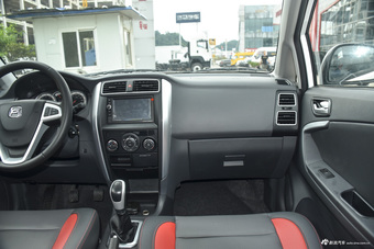 2015款利亚纳A6 1.4L手动两厢理想型