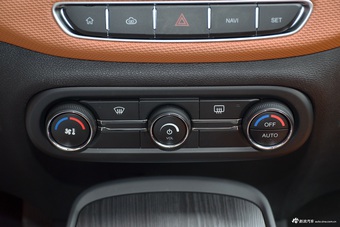 2016款瑞虎7 1.5T手动耀领版