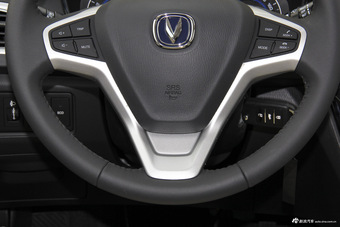 2016款悦翔V7 1.6L手动乐趣型国V