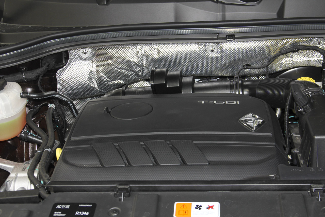 2016款宝沃BX7 2.0T自动两驱精英版28T