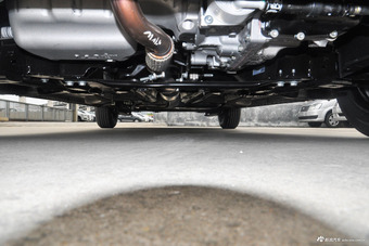 2016款标致301 1.6L自动舒适型