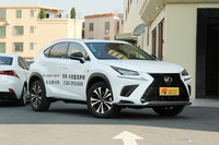 2017款雷克萨斯NX300 2.0T自动全驱 F SPORT