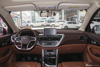 2018款北汽幻速S7 1.5T 手动尊享型