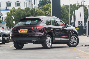 2017款众泰SR9 2.0T自动极致之心版