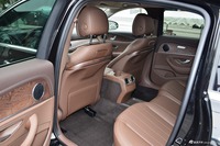 2016款奔驰E级2.0T自动E200L