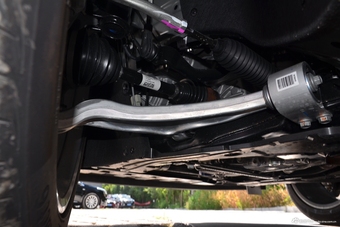 2018款XT4 2.0T自动四驱铂金版28T