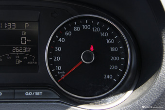 2016款POLO 1.6L自动Cross