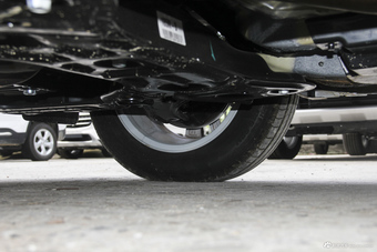 2018款宝骏360 1.5L手动精英型 