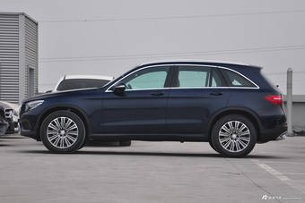 2017款奔驰GLC200 2.0T自动 4MATIC