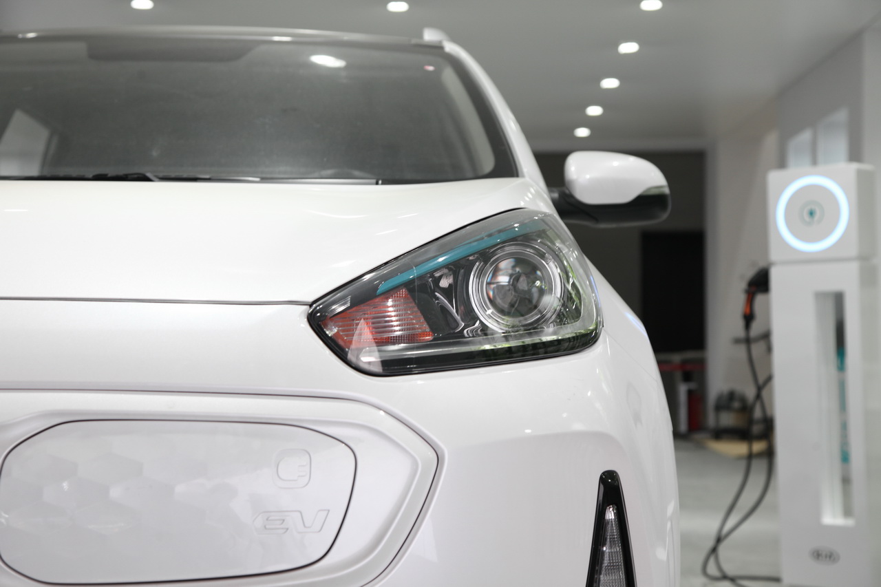 2018广州车展实拍：起亚KX3新能源