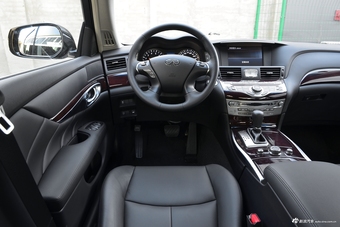 2019款英菲尼迪Q70L 2.0T自动悦享版