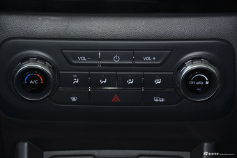 2018款欧尚X70A 1.5L手动豪华型