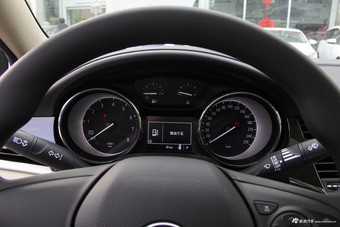 2018款威朗三厢1.5L自动进取型15S