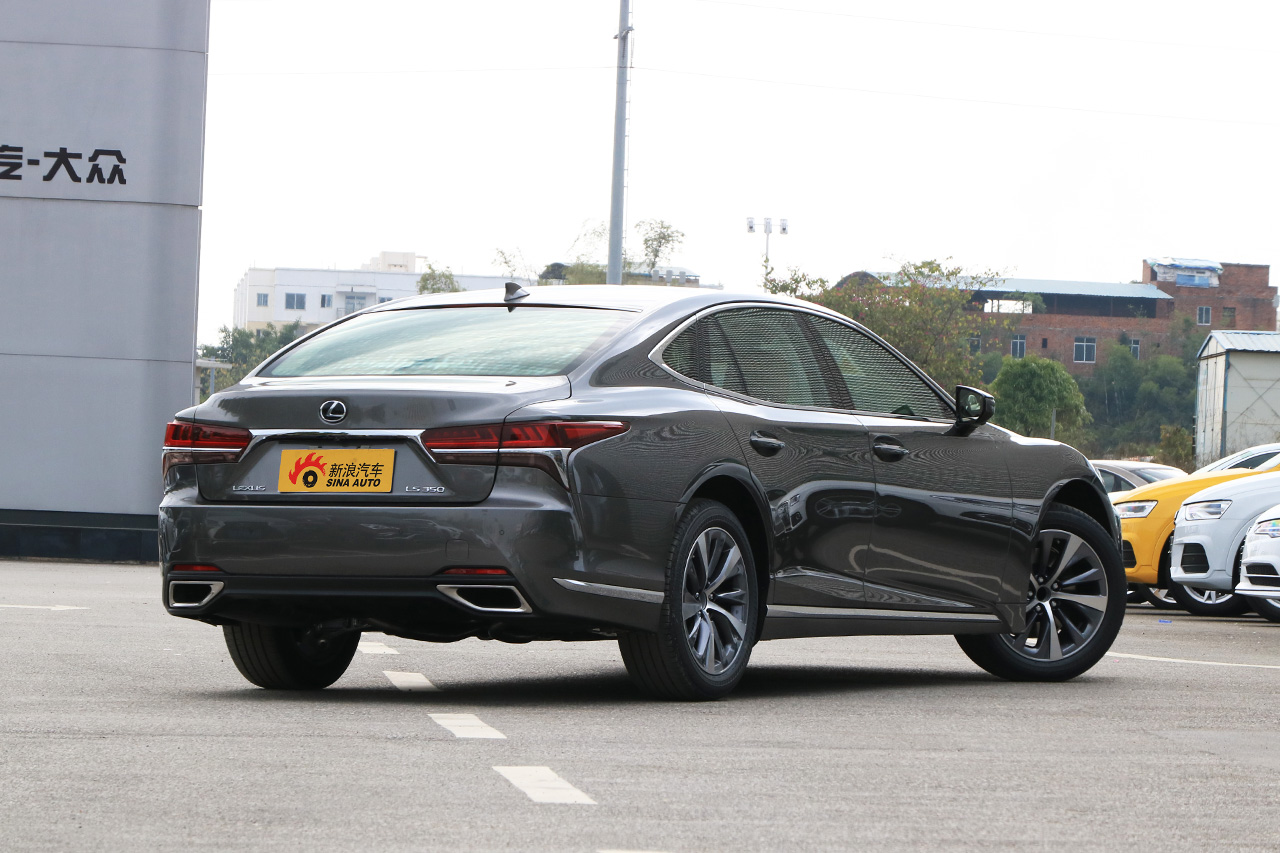 2018款雷克萨斯LS 3.5L自动350卓越版