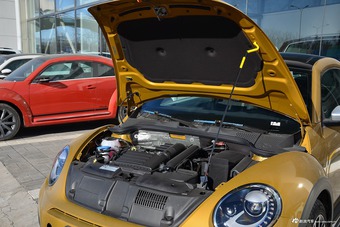 2017款甲壳虫1.2T自动180TSI沙丘越野版