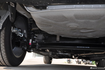 2017款吉利帝豪1.5L手动三厢百万款向上版