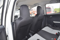 2013款奥拓1.0L自动豪华型